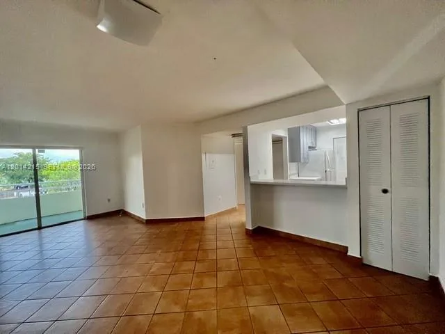 10755 SW 108th Ave # 302, Miami, FL 33176 photo 5
