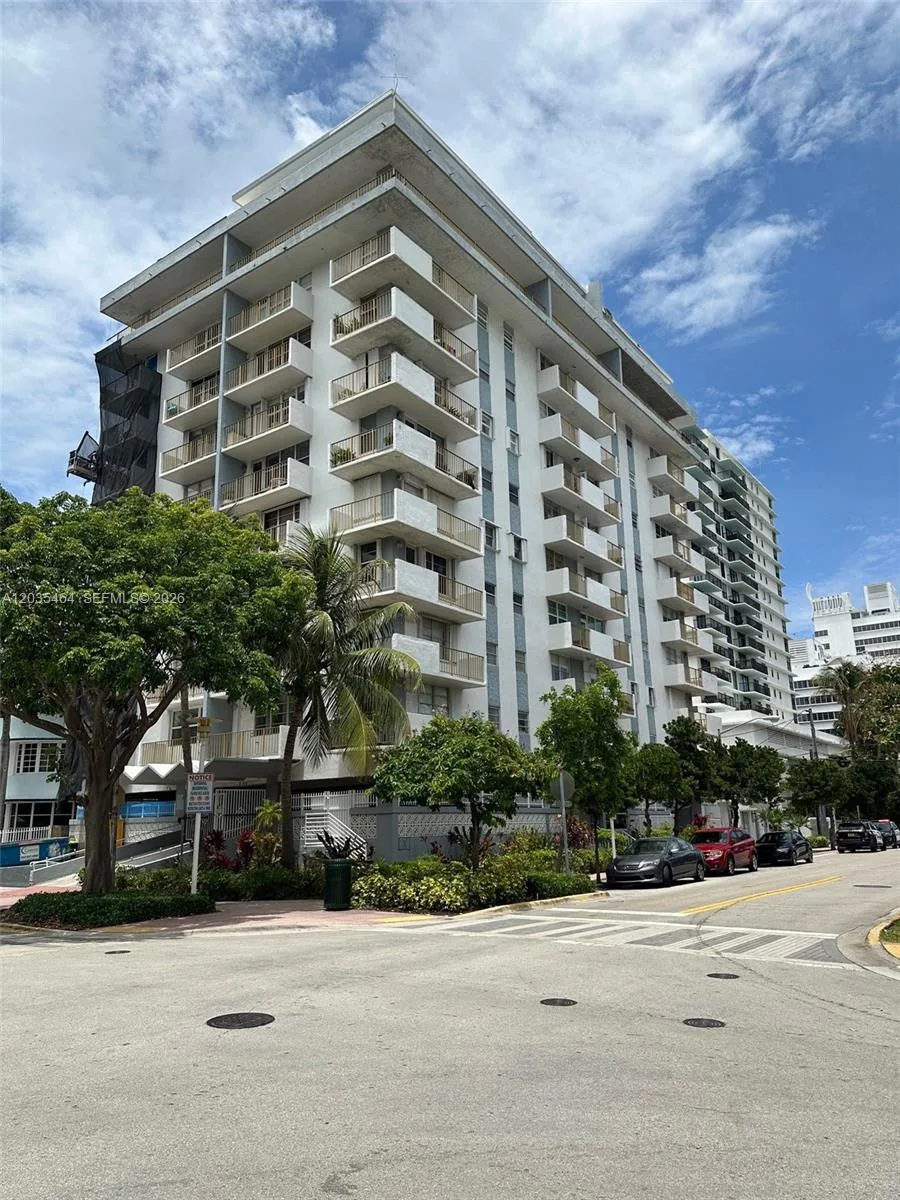 245 18th St # 401, Miami Beach, FL 33139