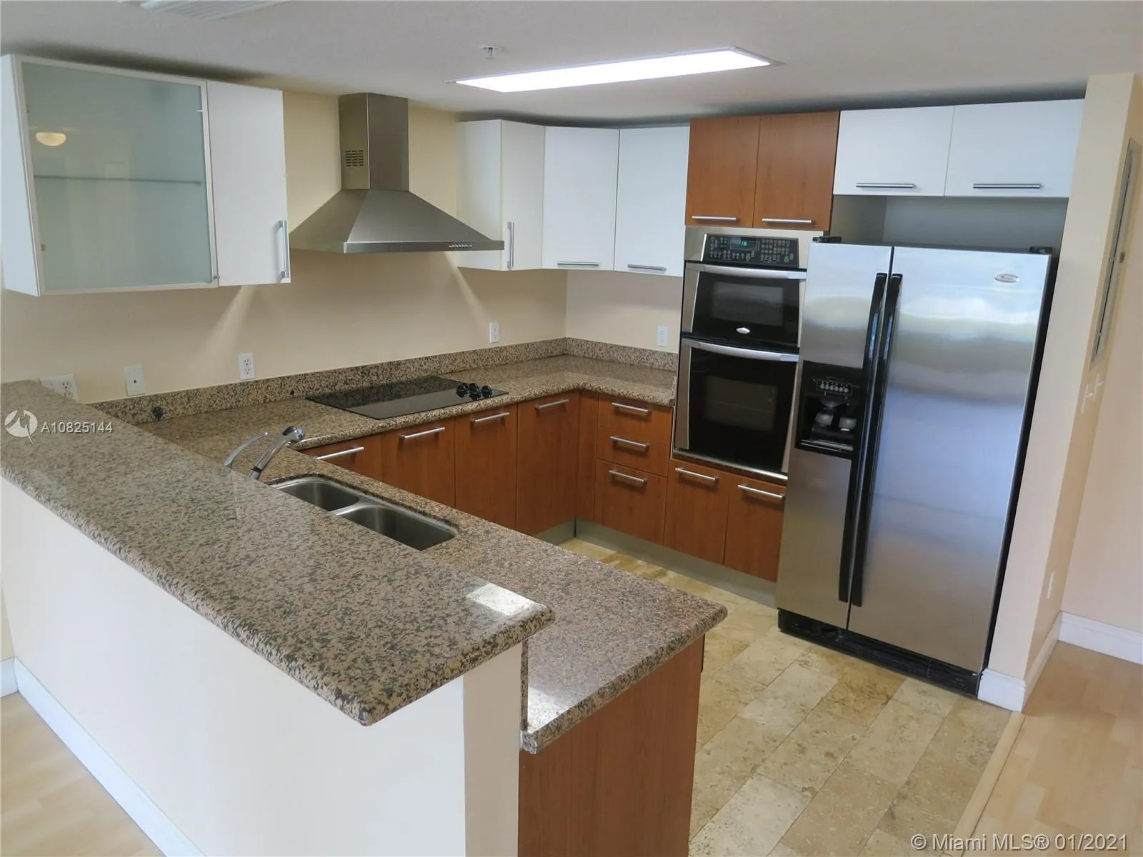 170 SE 14th St # 1507, Miami, FL 33131 photo 13