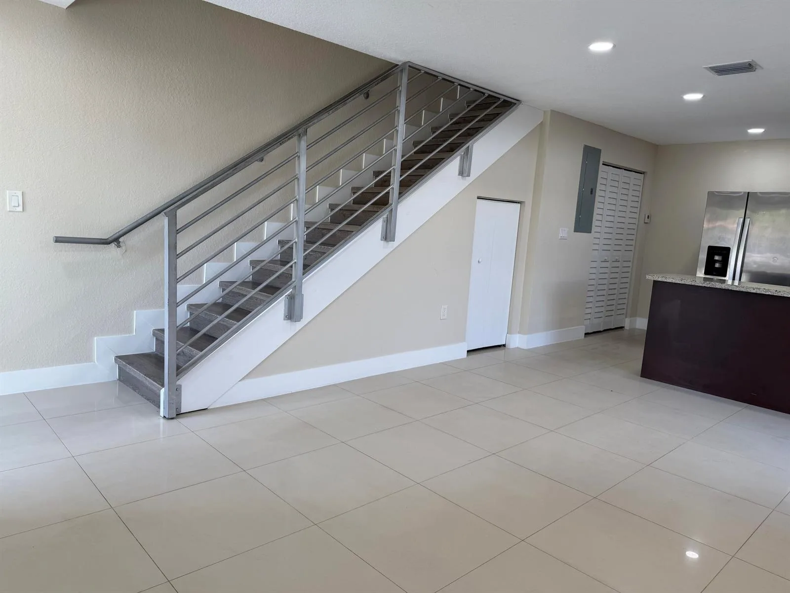 1185 NE 111th Street, Miami, FL 33161 photo 3