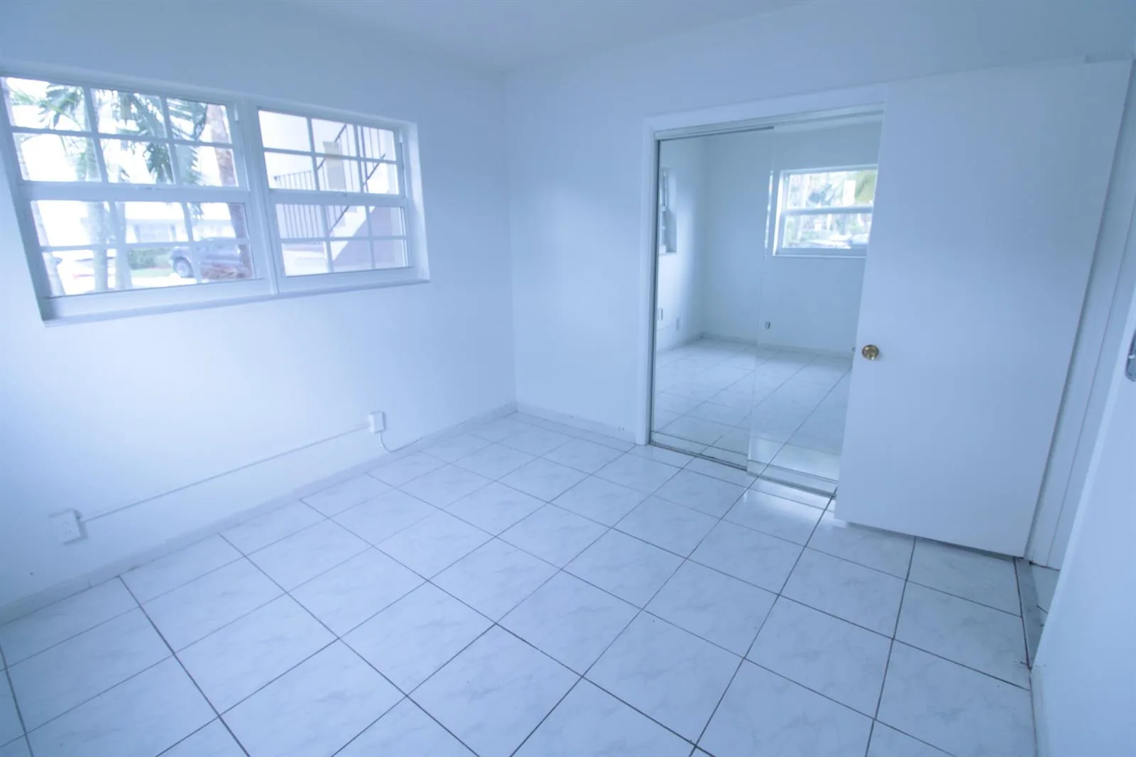 465 Paradise Isle Boulevard # 110, Hallandale Beach, FL 33009 photo 10