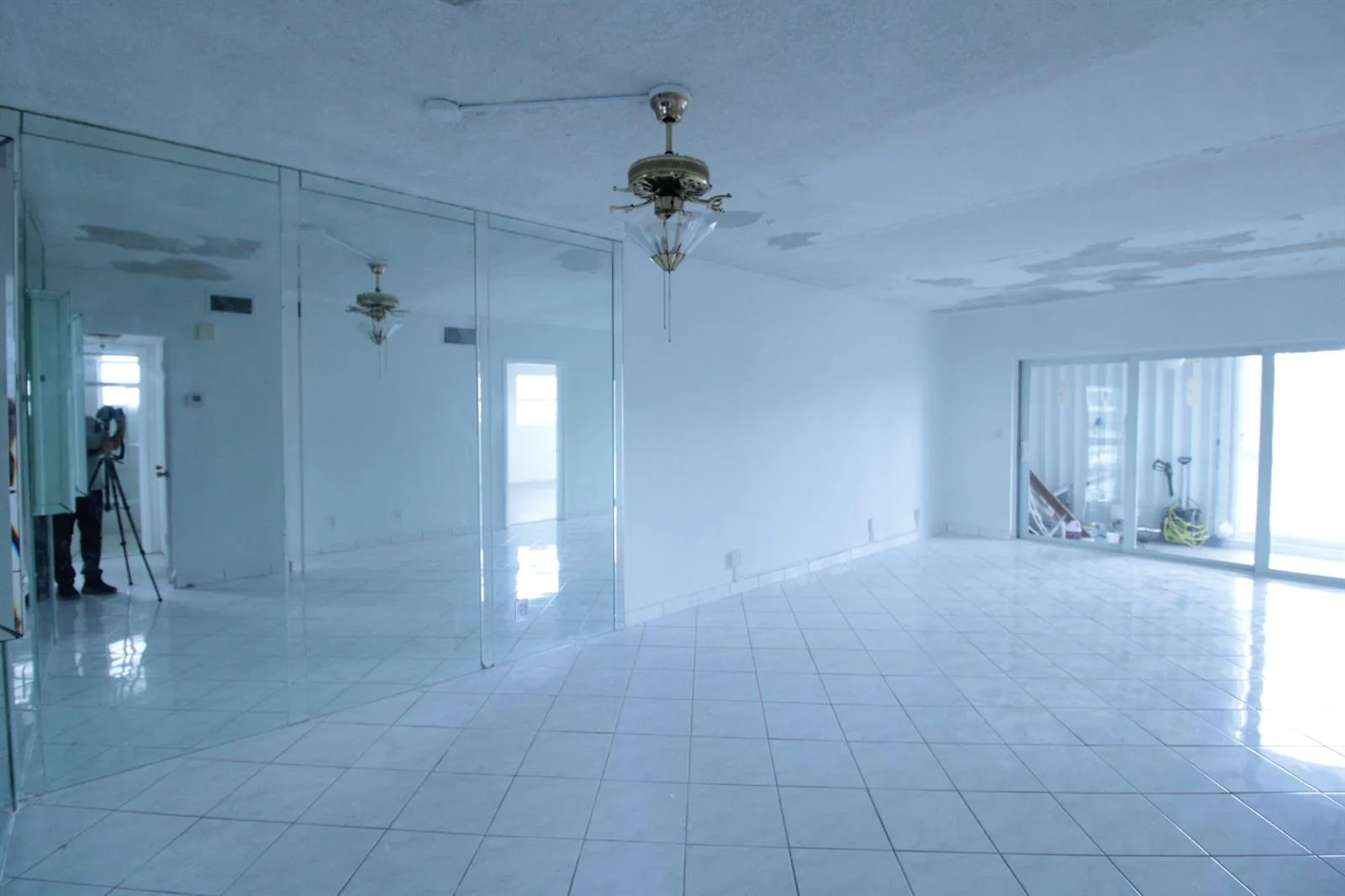 465 Paradise Isle Boulevard # 110, Hallandale Beach, FL 33009 photo 7