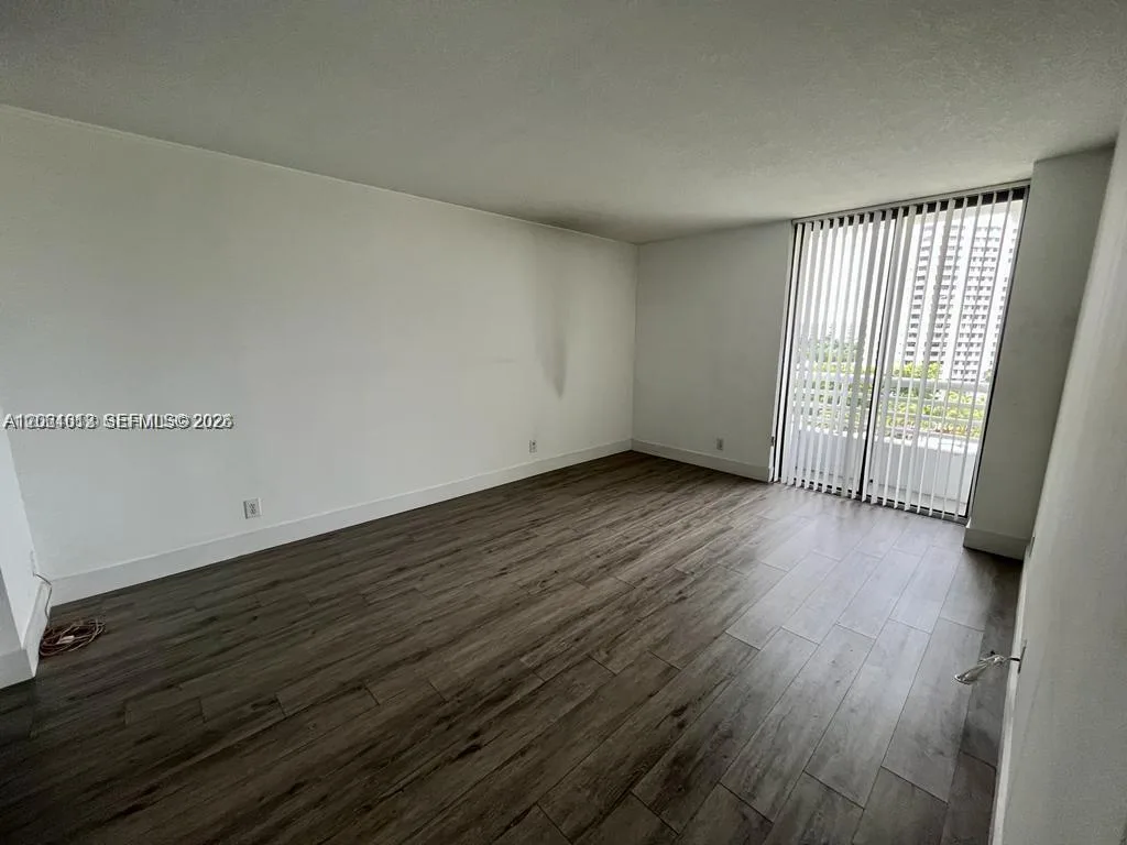 3300 NE 192nd St # 906, Aventura, FL 33180 photo 2