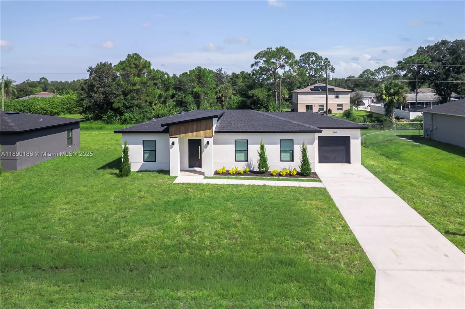 749 Darby Ave SW, Palm Bay, FL 32908 photo 5