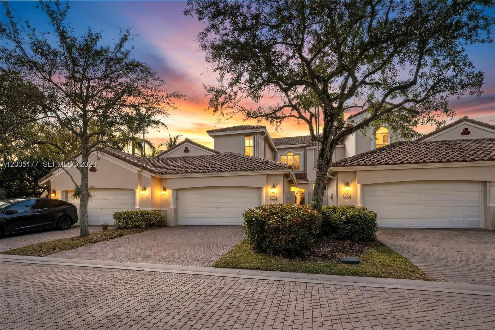 1366 W Harbor Vw W, Hollywood, FL 33019 photo 3