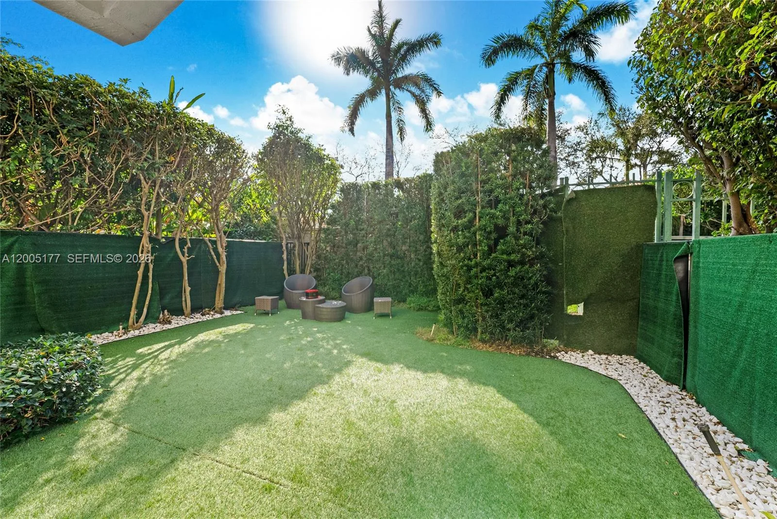 1366 W Harbor Vw W, Hollywood, FL 33019 photo 7