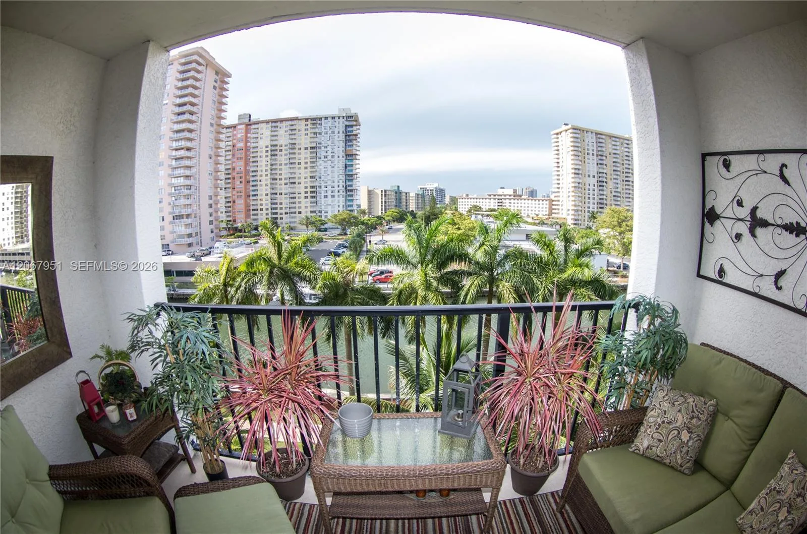 17150 N Bay Rd # 2512, Sunny Isles Beach, FL 33160