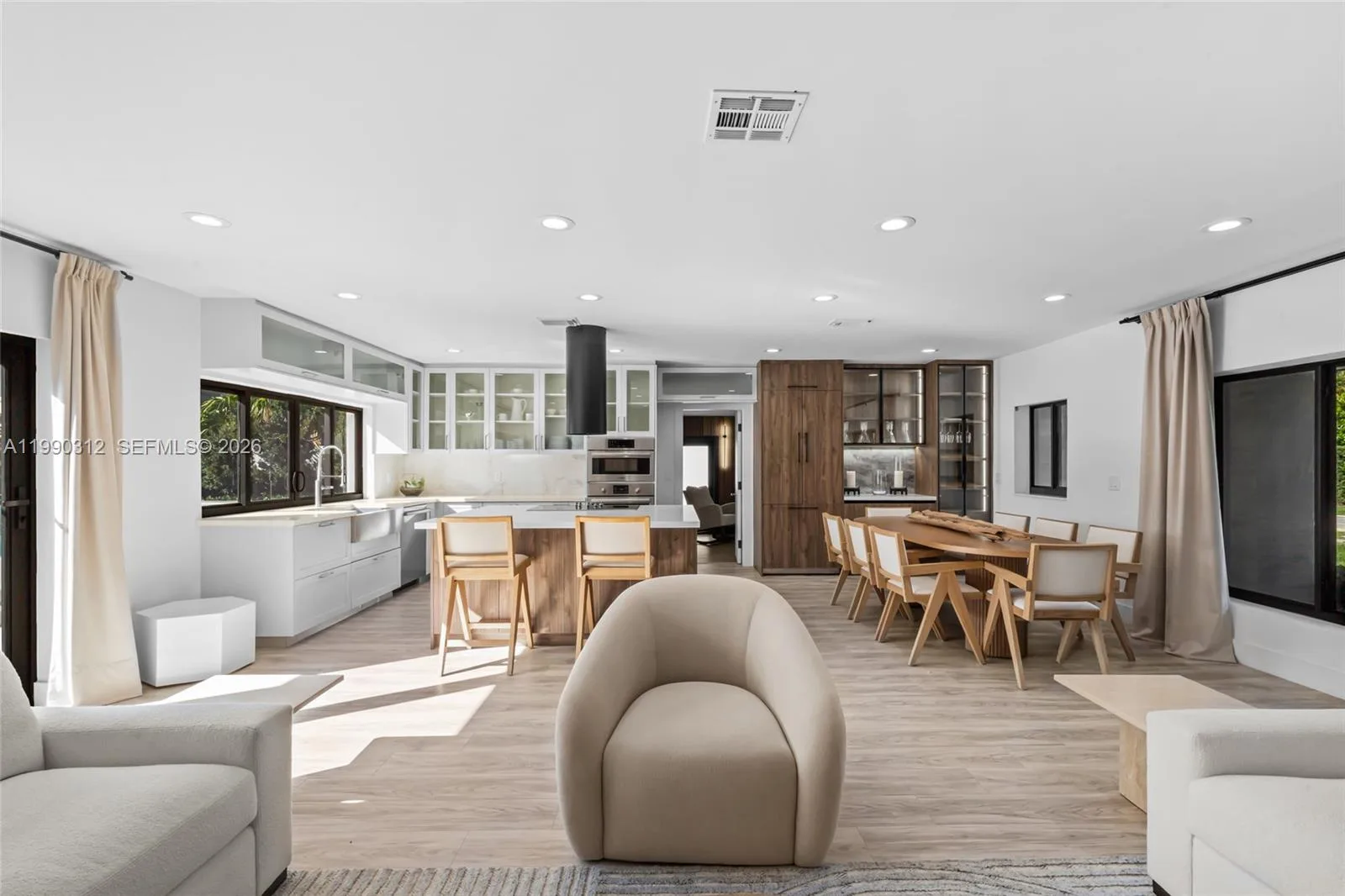 116 W 1st Ct, Miami Beach, FL 33139 photo 8