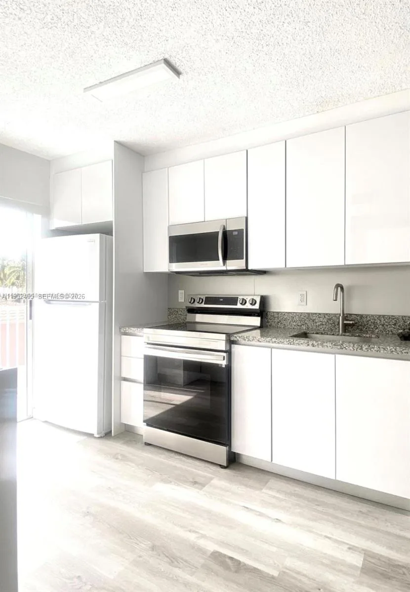 2575 SW 27th Ave # 210, Miami, FL 33133 photo 4