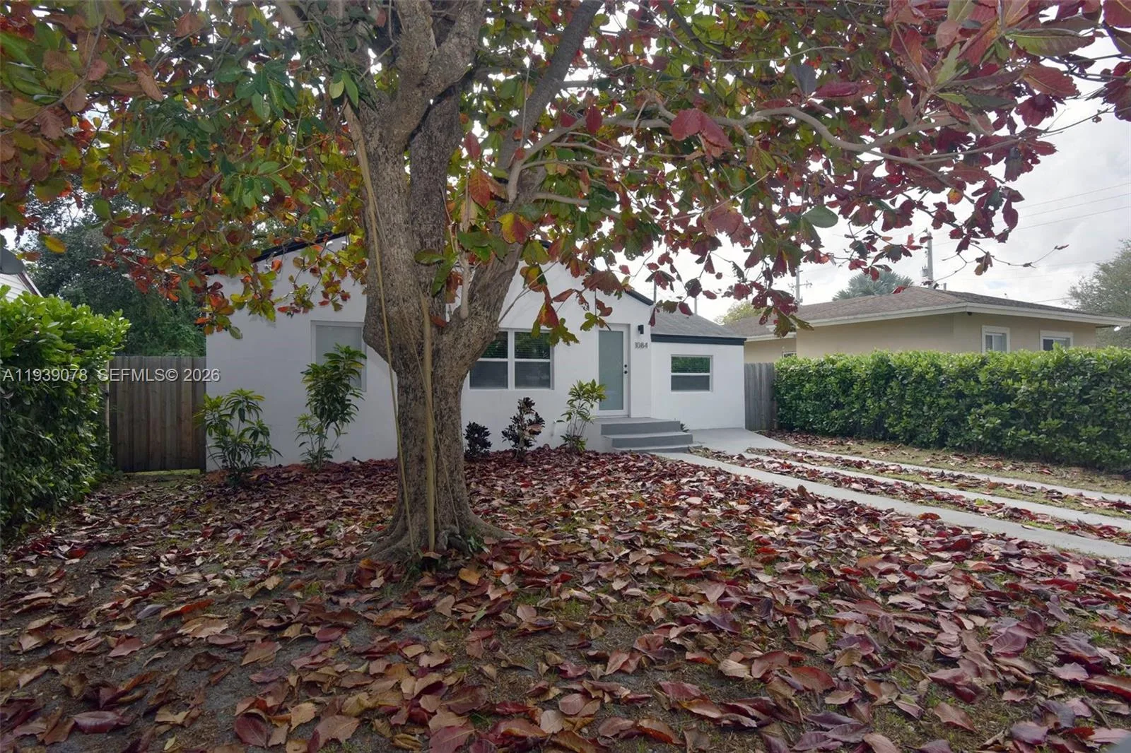 1084 NW 66th St, Miami, FL 33150 photo 4