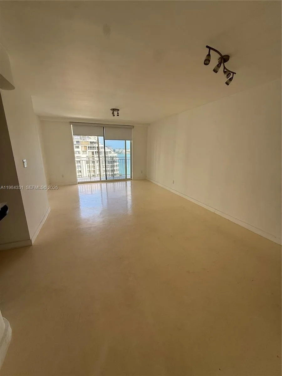 770 Claughton Island Dr # 1611, Miami, FL 33131 photo 5