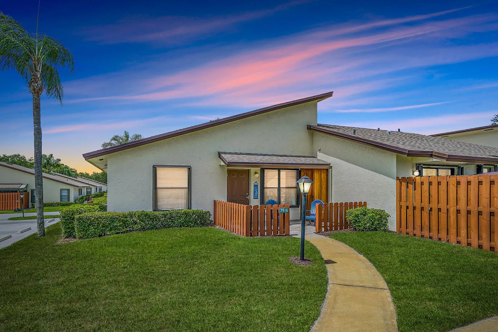 7916 SE Villa Circle, Hobe Sound, FL 33455