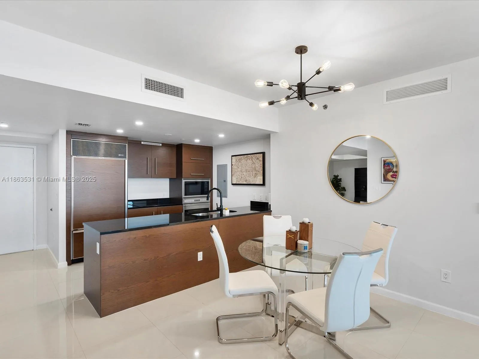 465 Brickell Ave # 4605, Miami, FL 33131 photo 10