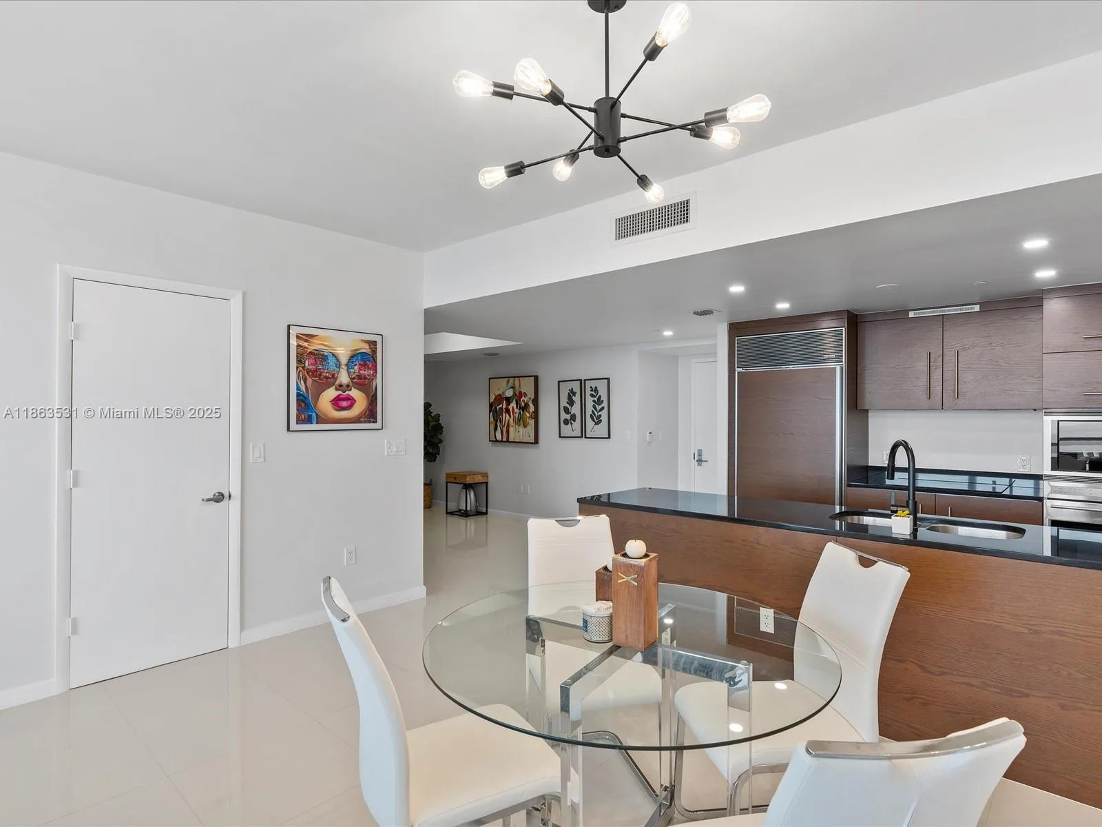 465 Brickell Ave # 4605, Miami, FL 33131 photo 9
