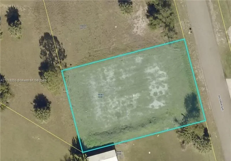 6250 Astoria Ave, Fort Myers, FL 33905