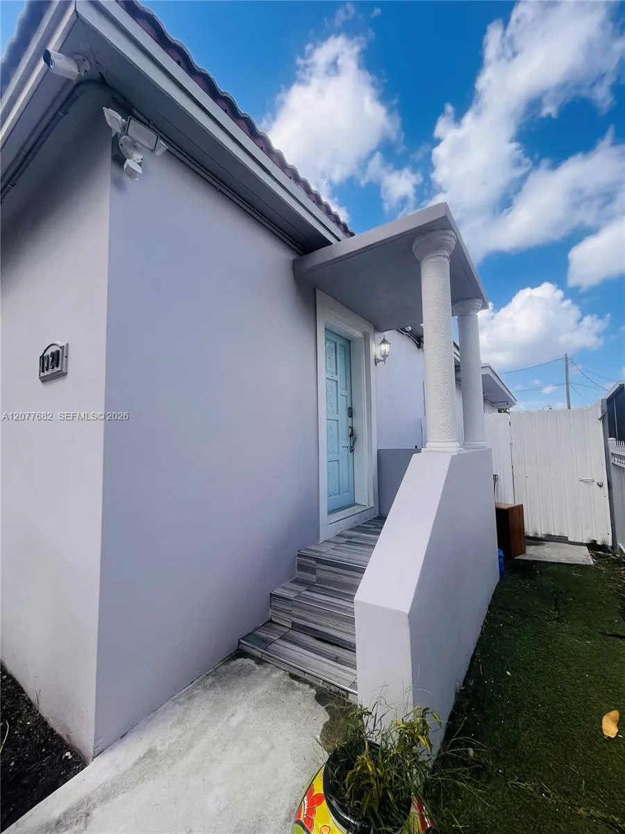 1920 NW 32nd Ave, Miami, FL 33125 photo 2