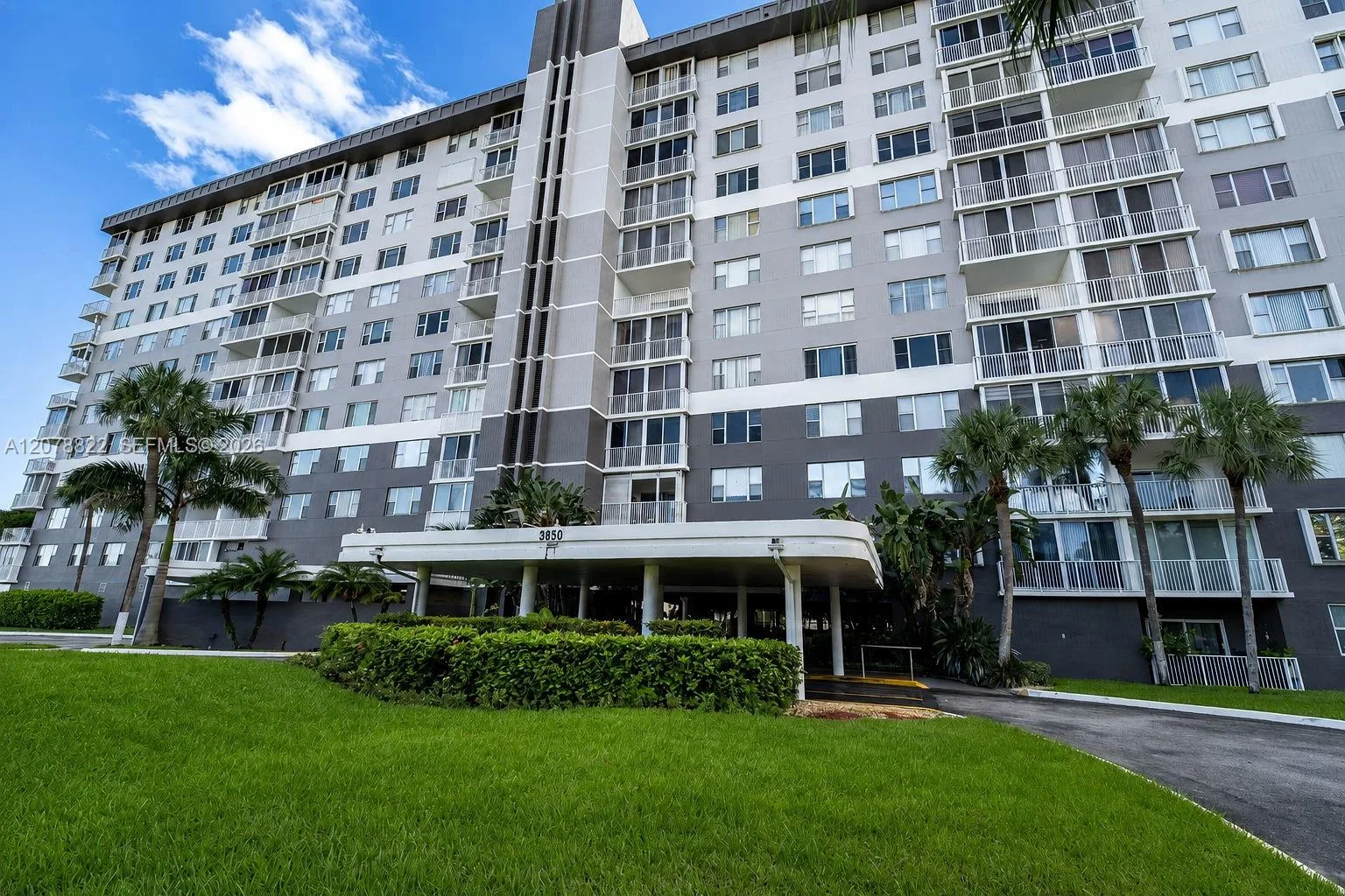 3850 Washington St # 314, Hollywood, FL 33021