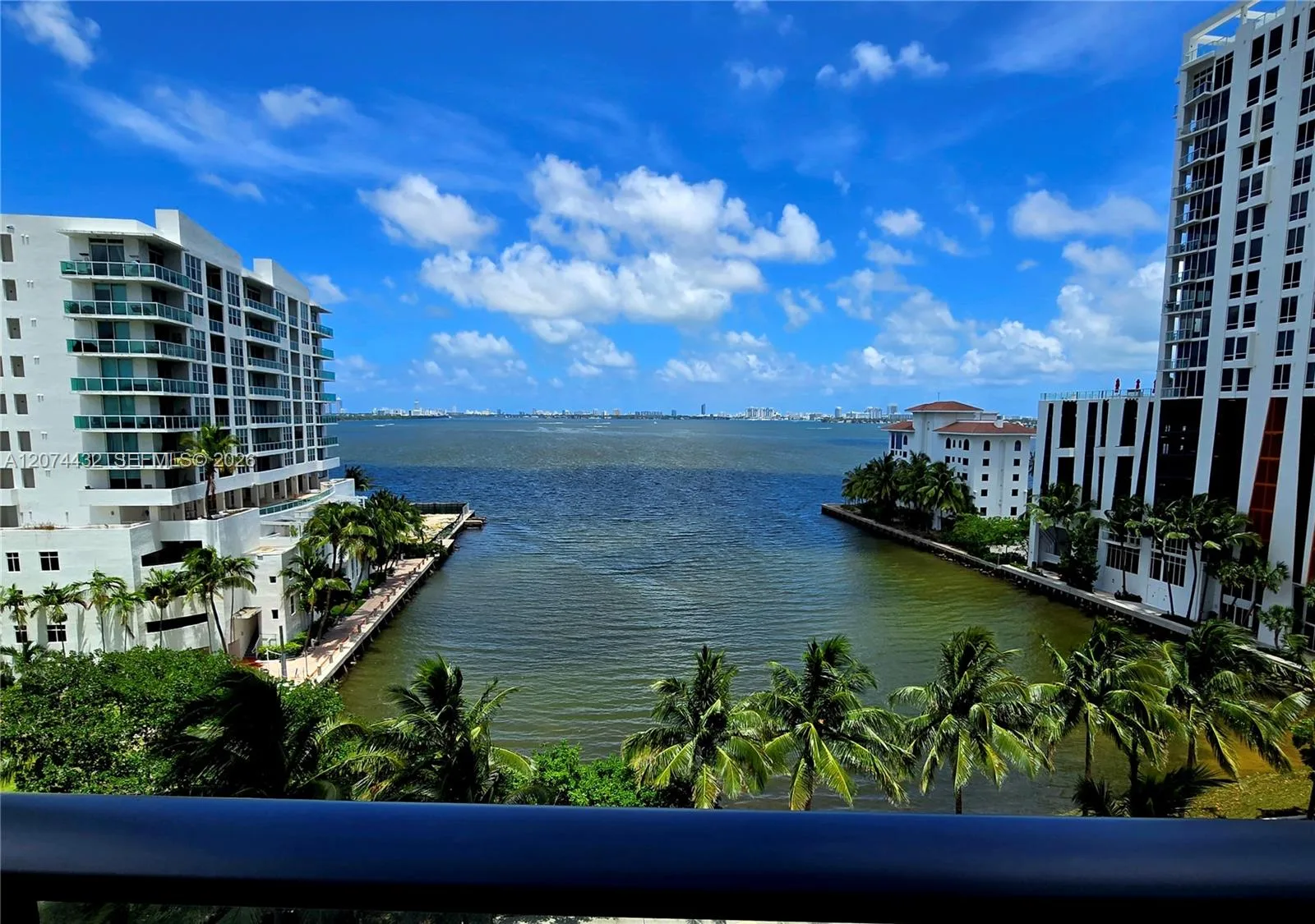 460 NE 28 ST # 602, Miami, FL 33137