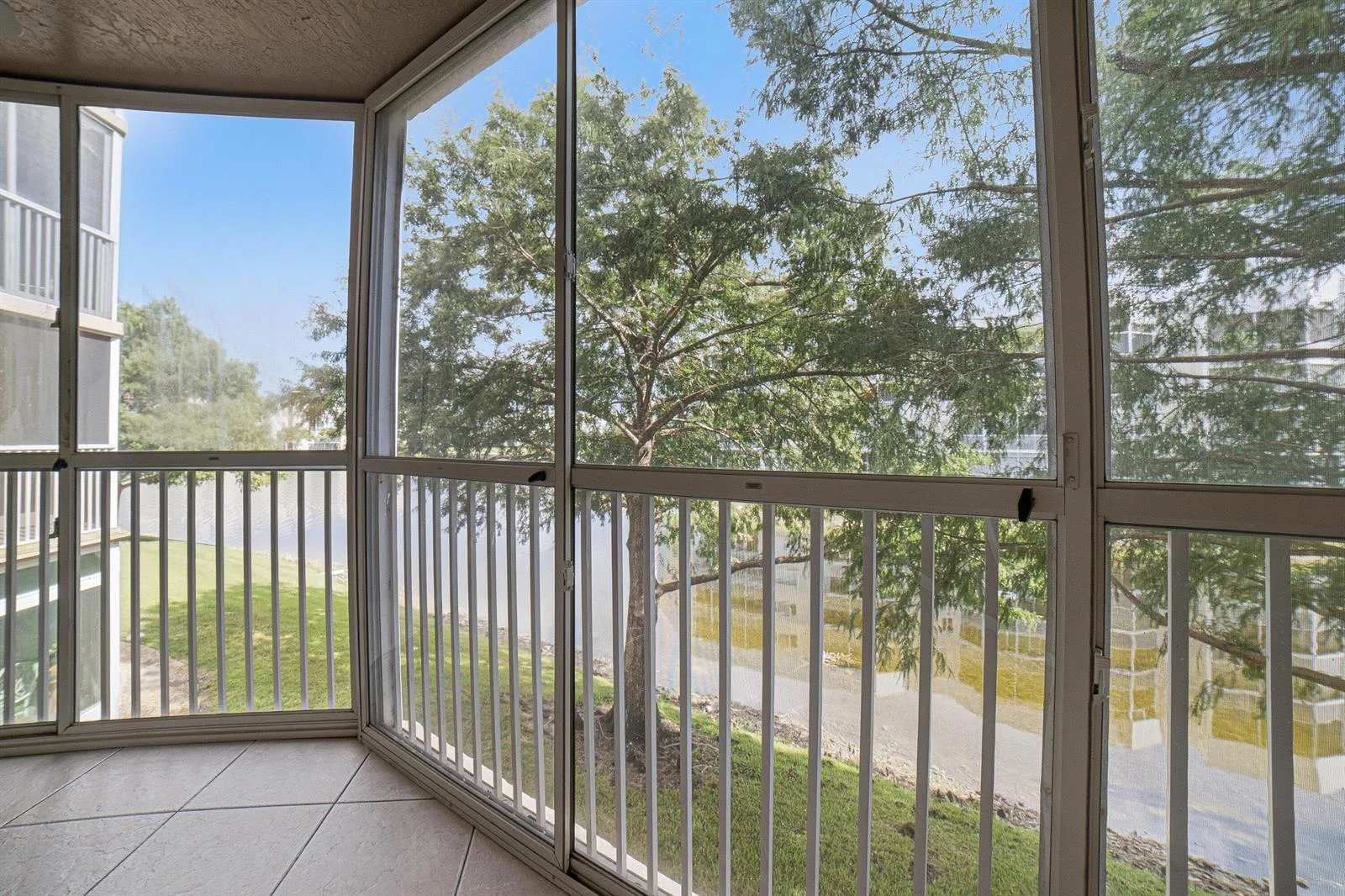 7643 Granville Drive # 210, Tamarac, FL 33321