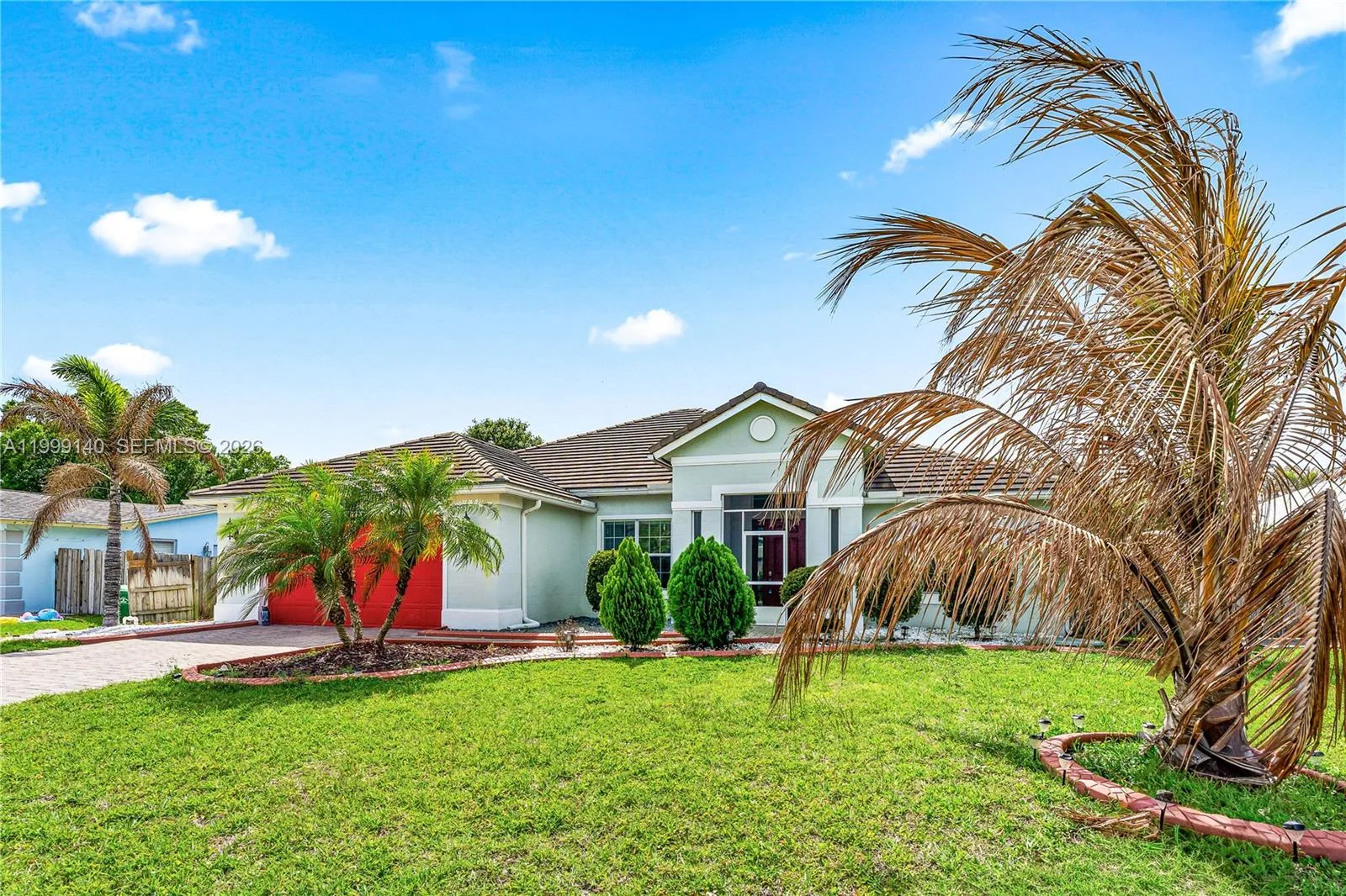 898 SW Curtis St, Port St. Lucie, FL 34983 — zdjęcie 2