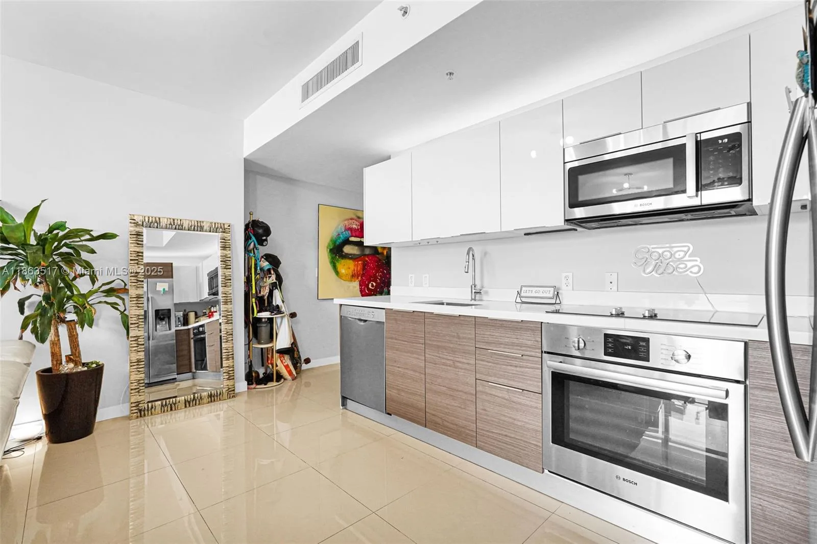 1010 SW 2nd Ave # 1010, Miami, FL 33130 photo 7