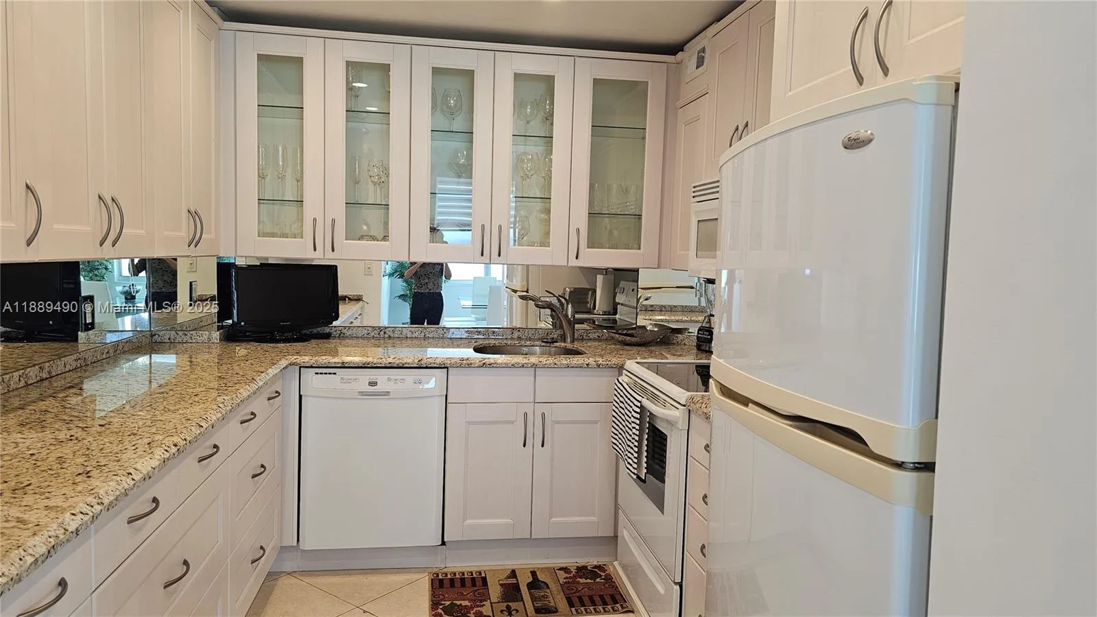 1980 S Ocean Dr # 7F, Hallandale Beach, FL 33009 photo 3