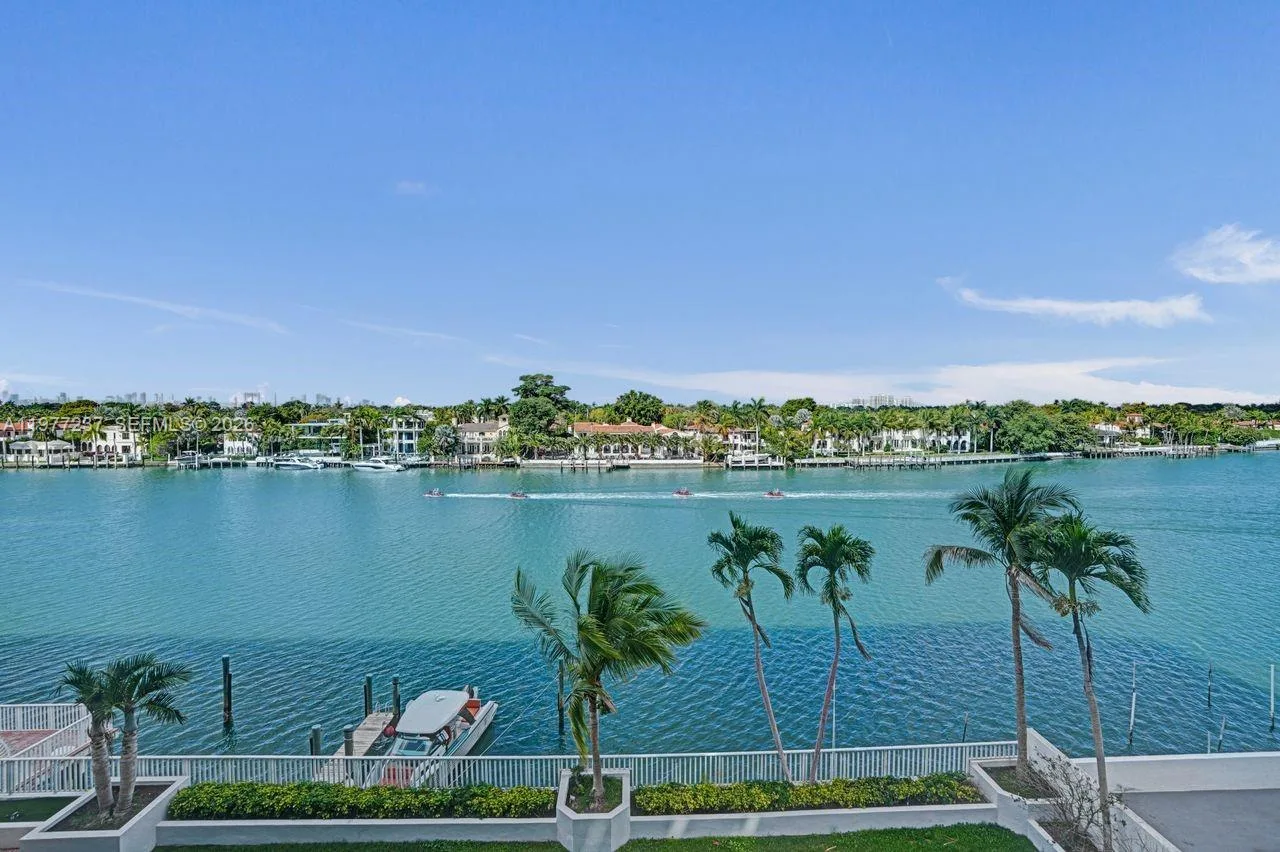 5700 Collins Ave # 5L, Miami Beach, FL 33140