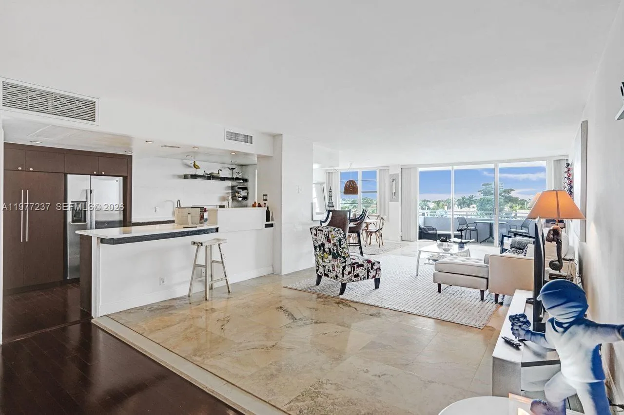5700 Collins Ave # 5L, Miami Beach, FL 33140 photo 5