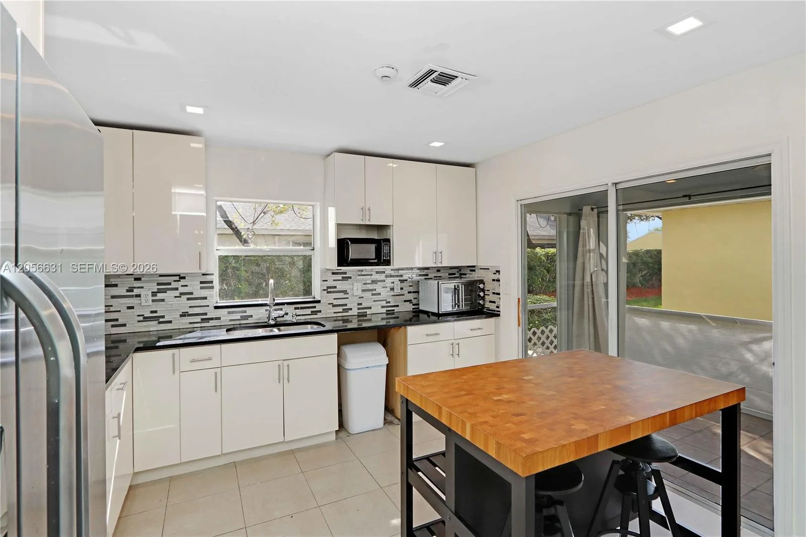 527 SE 21st Dr, Homestead, FL 33033 photo 7