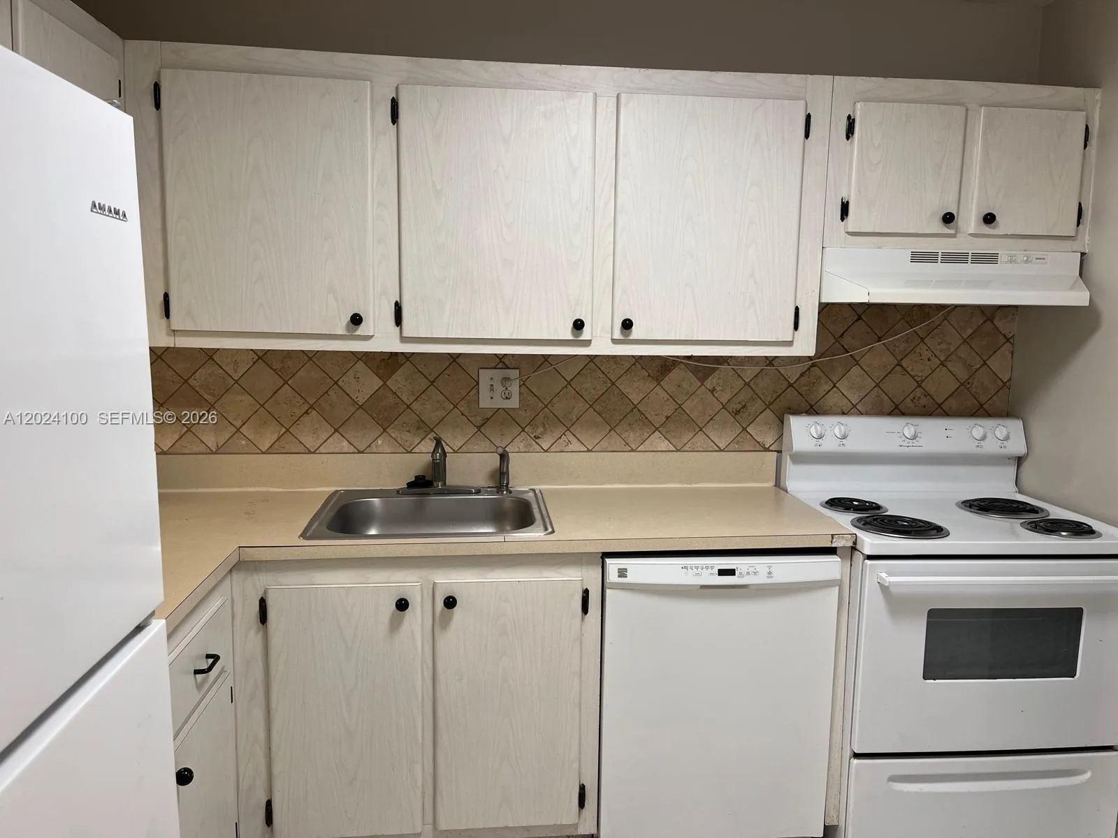 8020 Fairview Dr # 301, Tamarac, FL 33321 photo 8