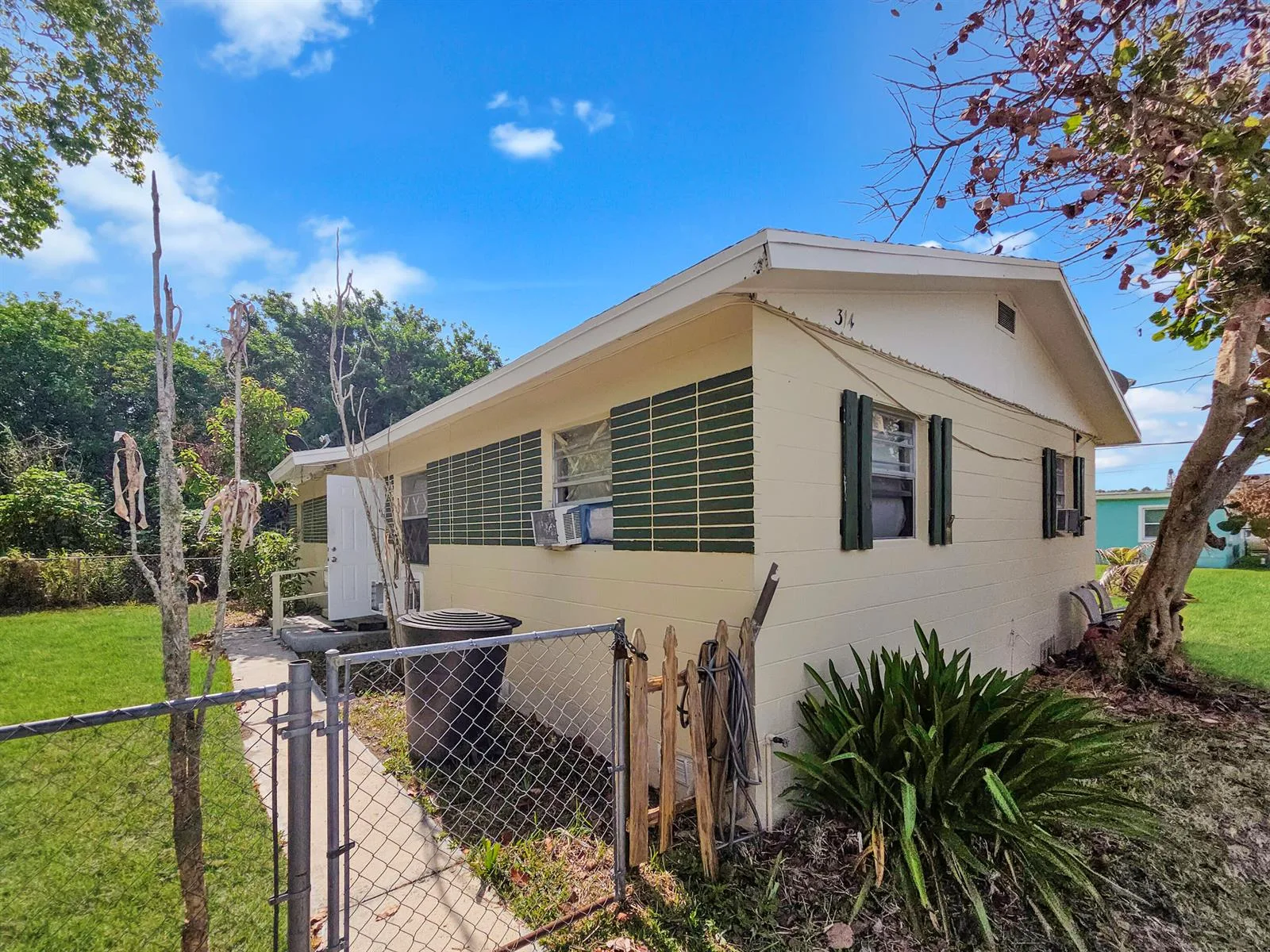 314 Dickson Drive, Fort Pierce, FL 34982