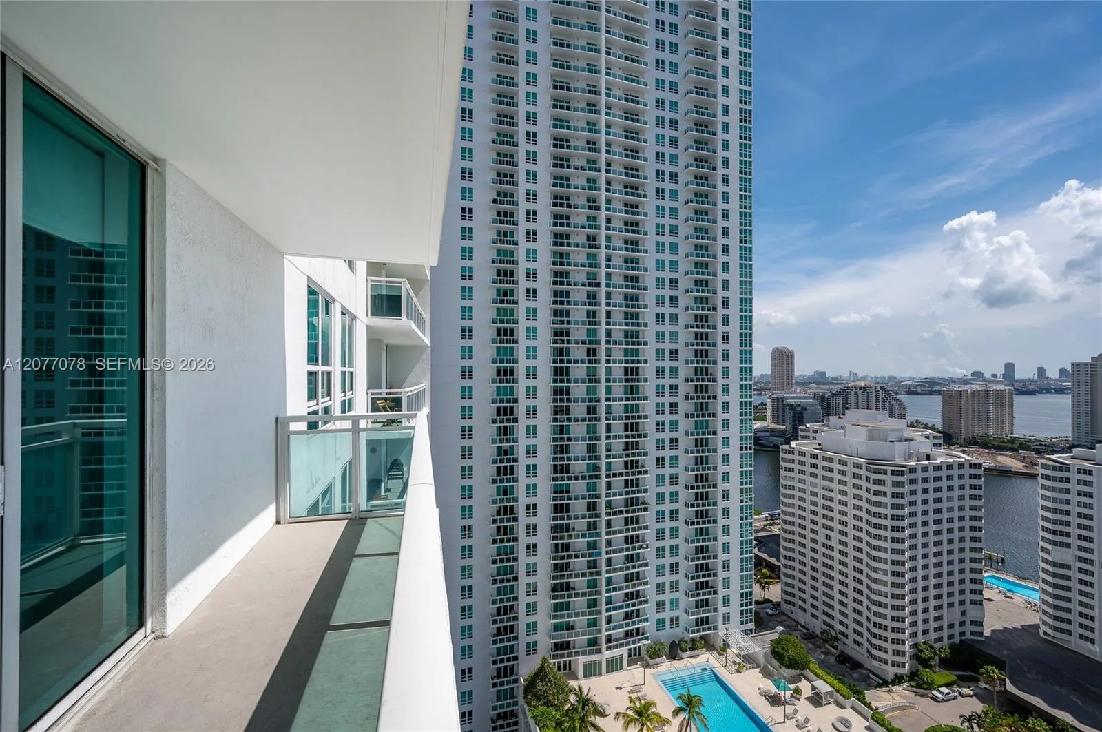 951 Brickell Ave # 2608, Miami, FL 33131 photo 8