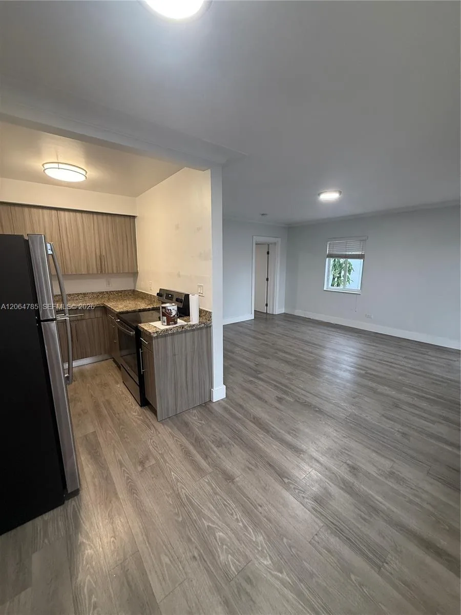 345 85th St # 8, Miami Beach, FL 33141
