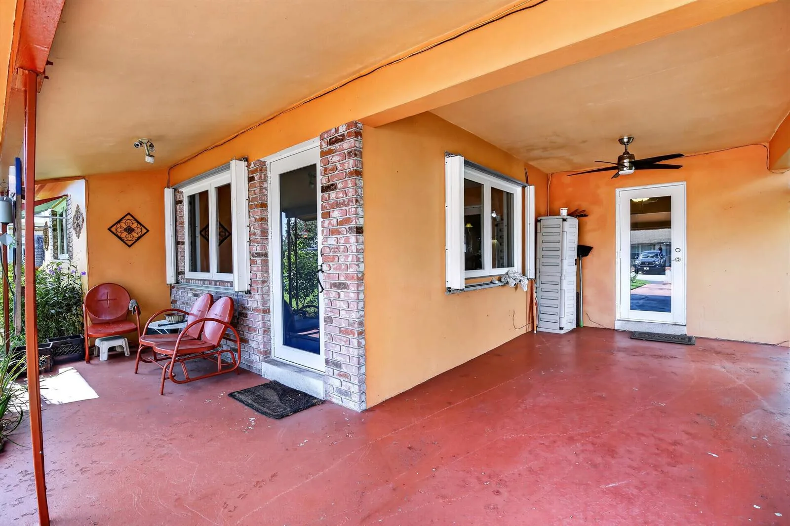 220 NW 48th Street, Oakland Park, FL 33309 photo 3