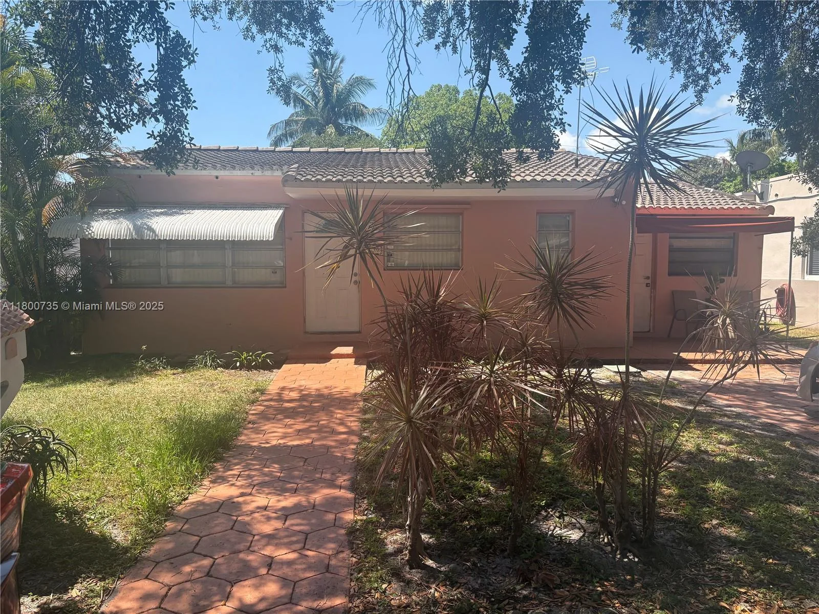 2530 Washington St, Hollywood, FL 33020