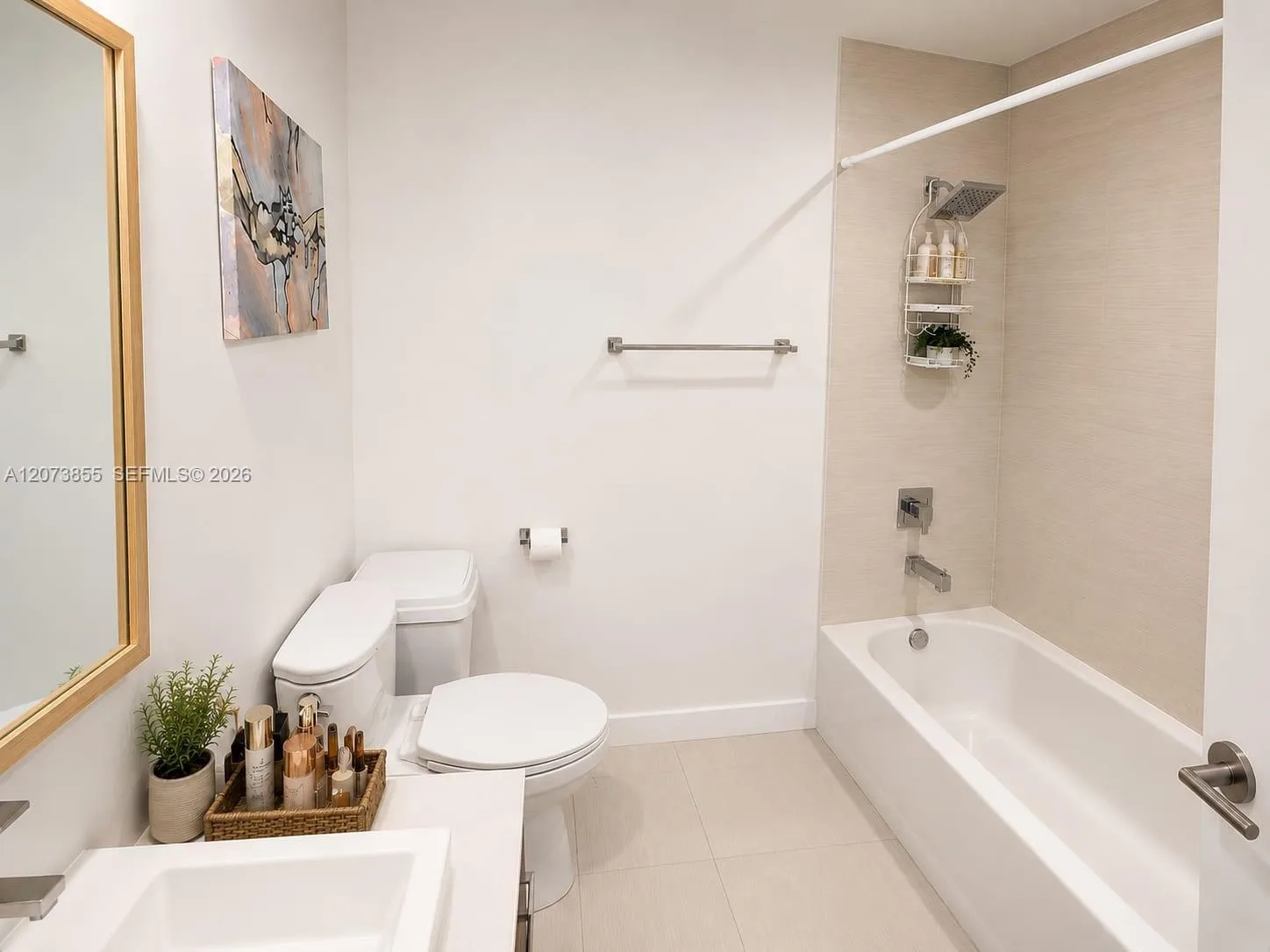 1010 SW 2nd Ave # 1409, Miami, FL 33130 photo 6