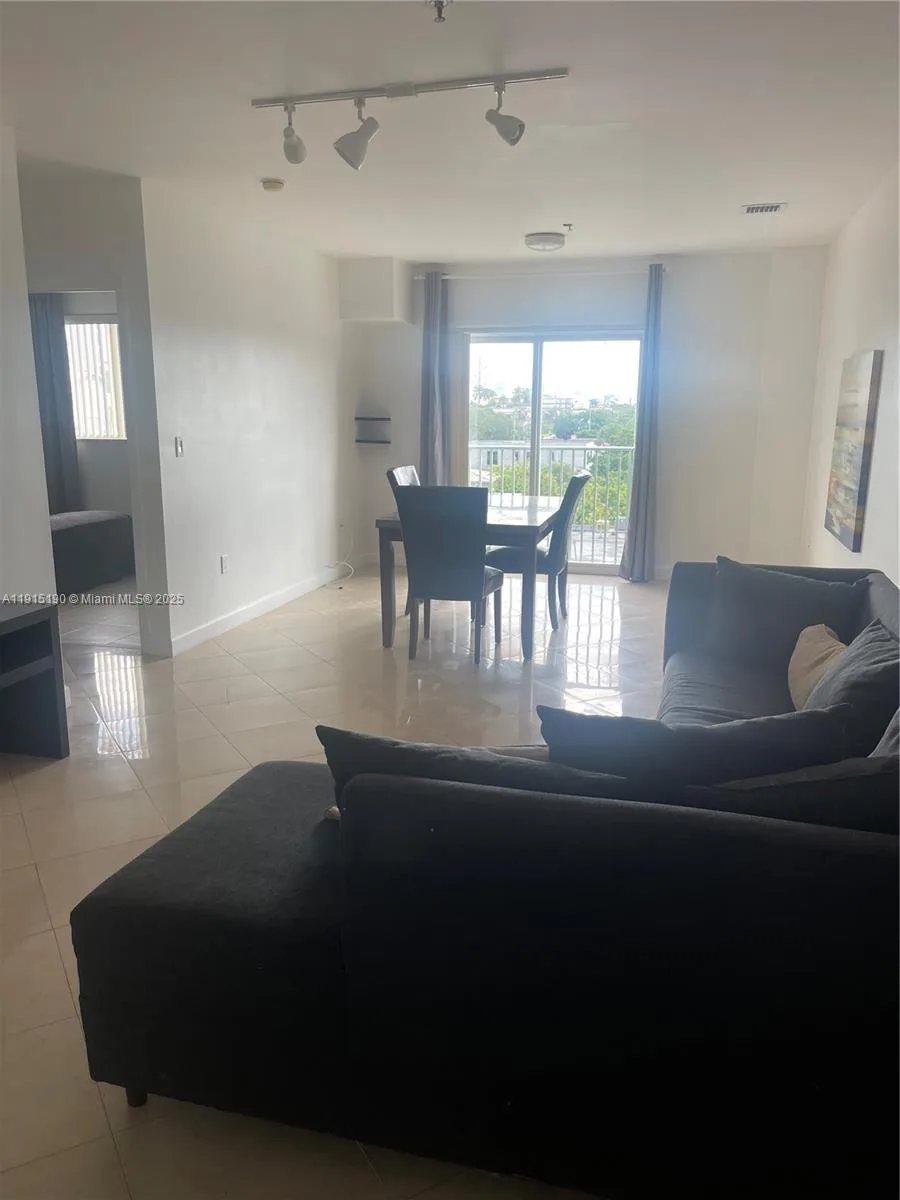 2280 SW 32nd Ave # 410, Miami, FL 33145