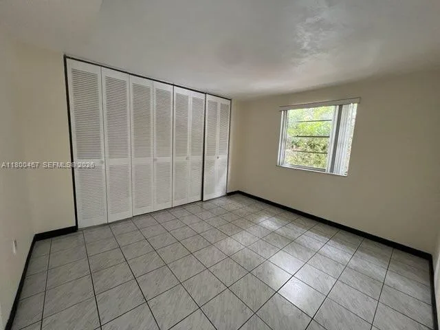 7125 Dickens Ave # 4, Miami Beach, FL 33141 photo 2