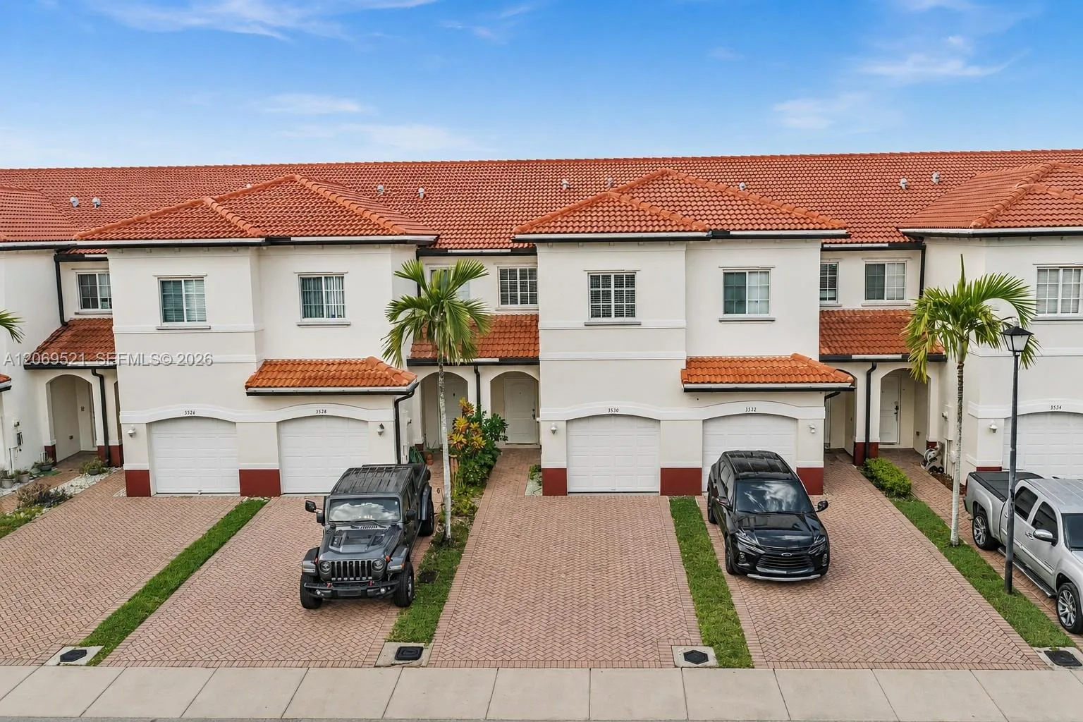 3530 NW 29th Ct, Lauderdale Lakes, FL 33311