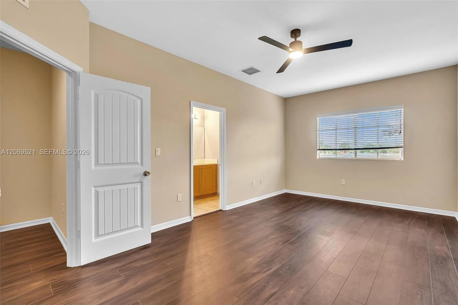 3530 NW 29th Ct, Lauderdale Lakes, FL 33311 photo 10