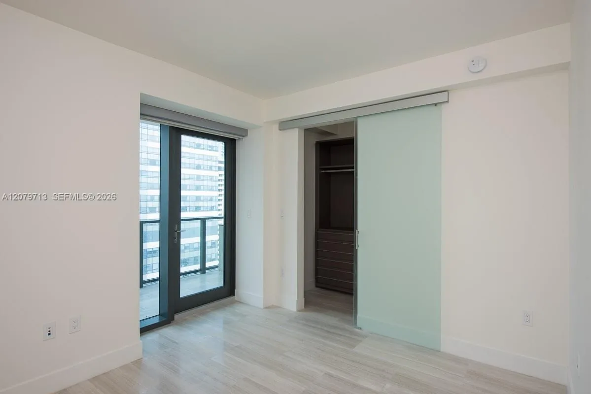 1451 Brickell Ave # 2206, Miami, FL 33131 photo 8