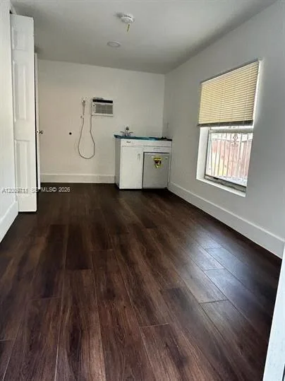 7714 NW 5th Ave # EFF, Miami, FL 33150 photo 2
