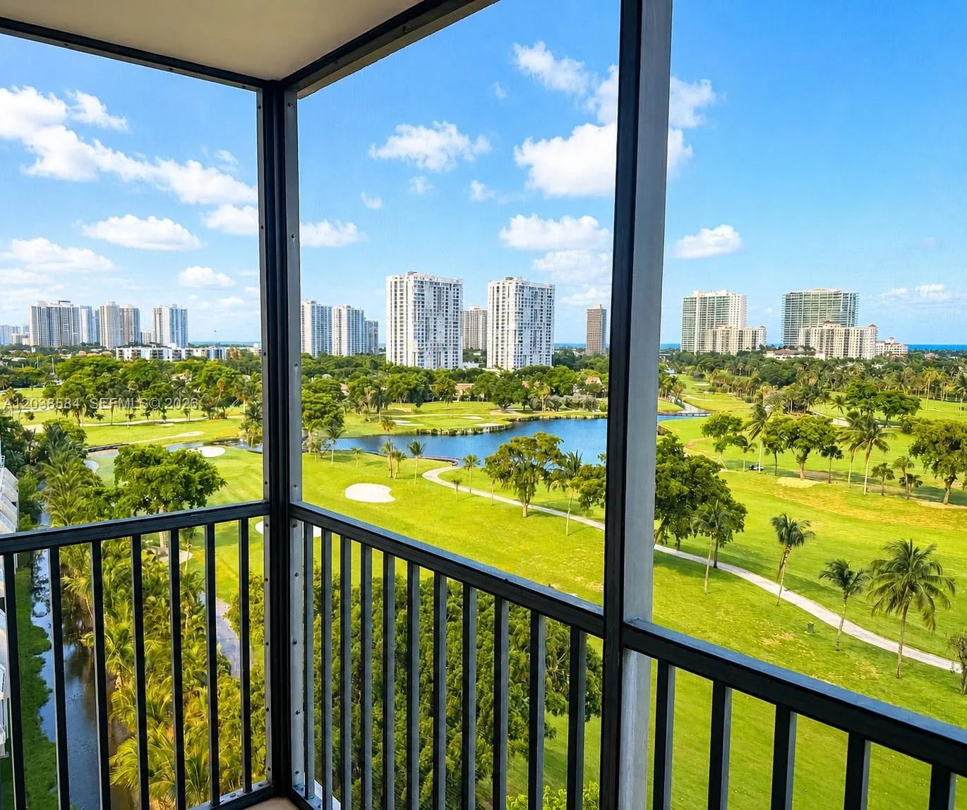 20335 W Country Club Dr # 1105, Aventura, FL 33180 photo 4