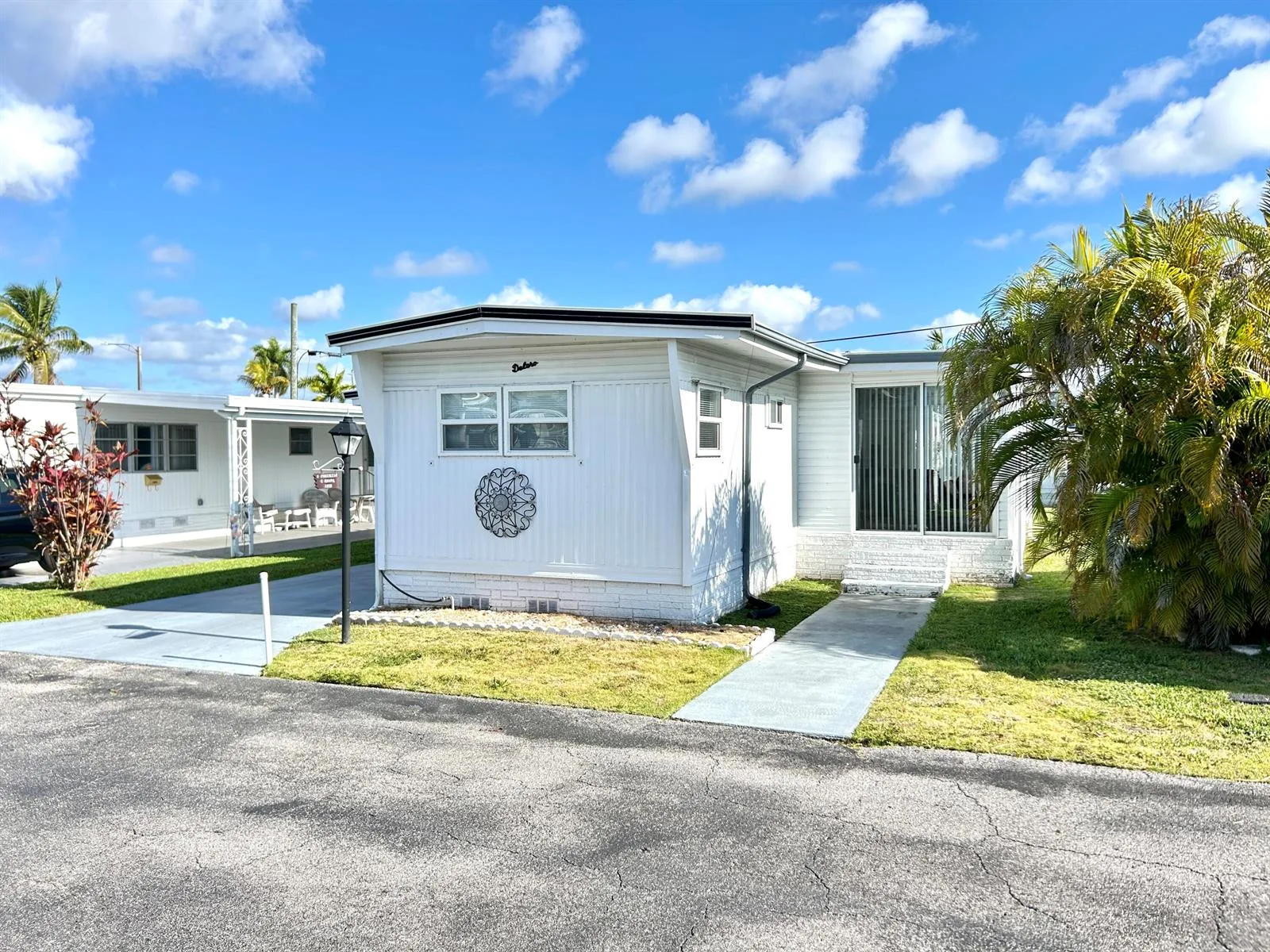 3233 State Street, Hollywood, FL 33021