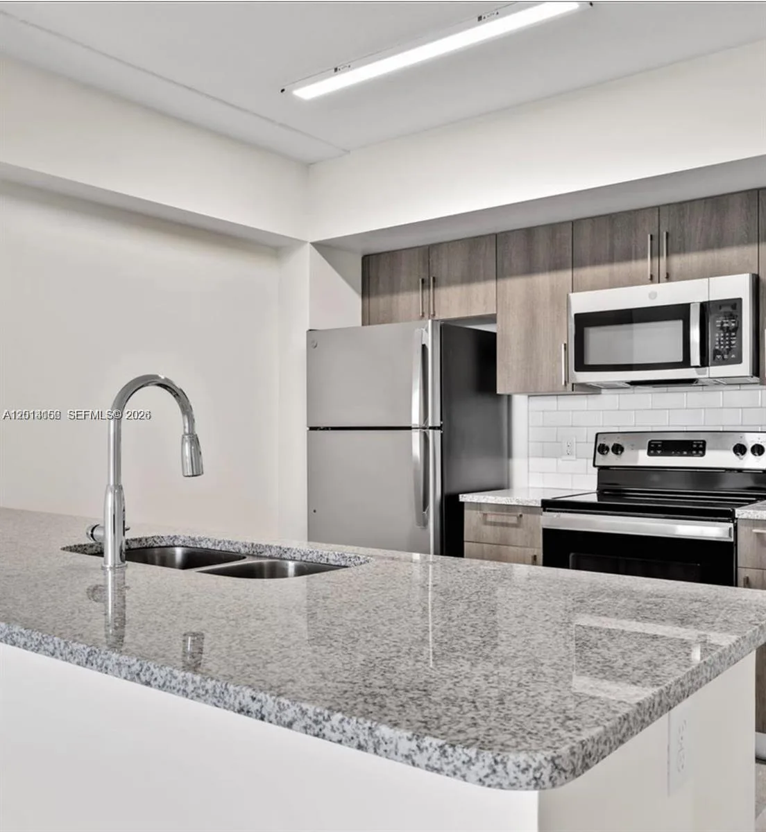 400 NW 112th Ave # 828, Sweetwater, FL 33172 photo 13