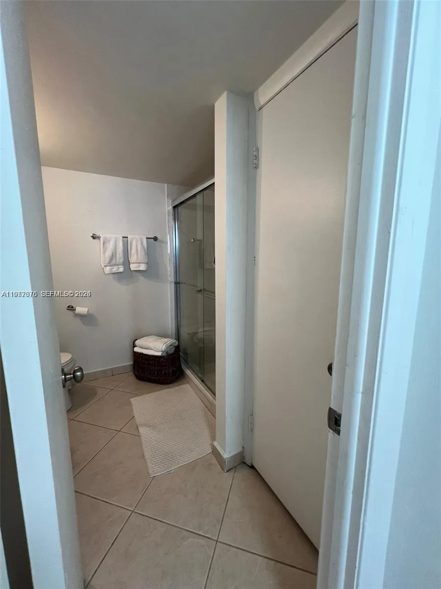 600 NE 36th St # 1909, Miami, FL 33137 photo 11