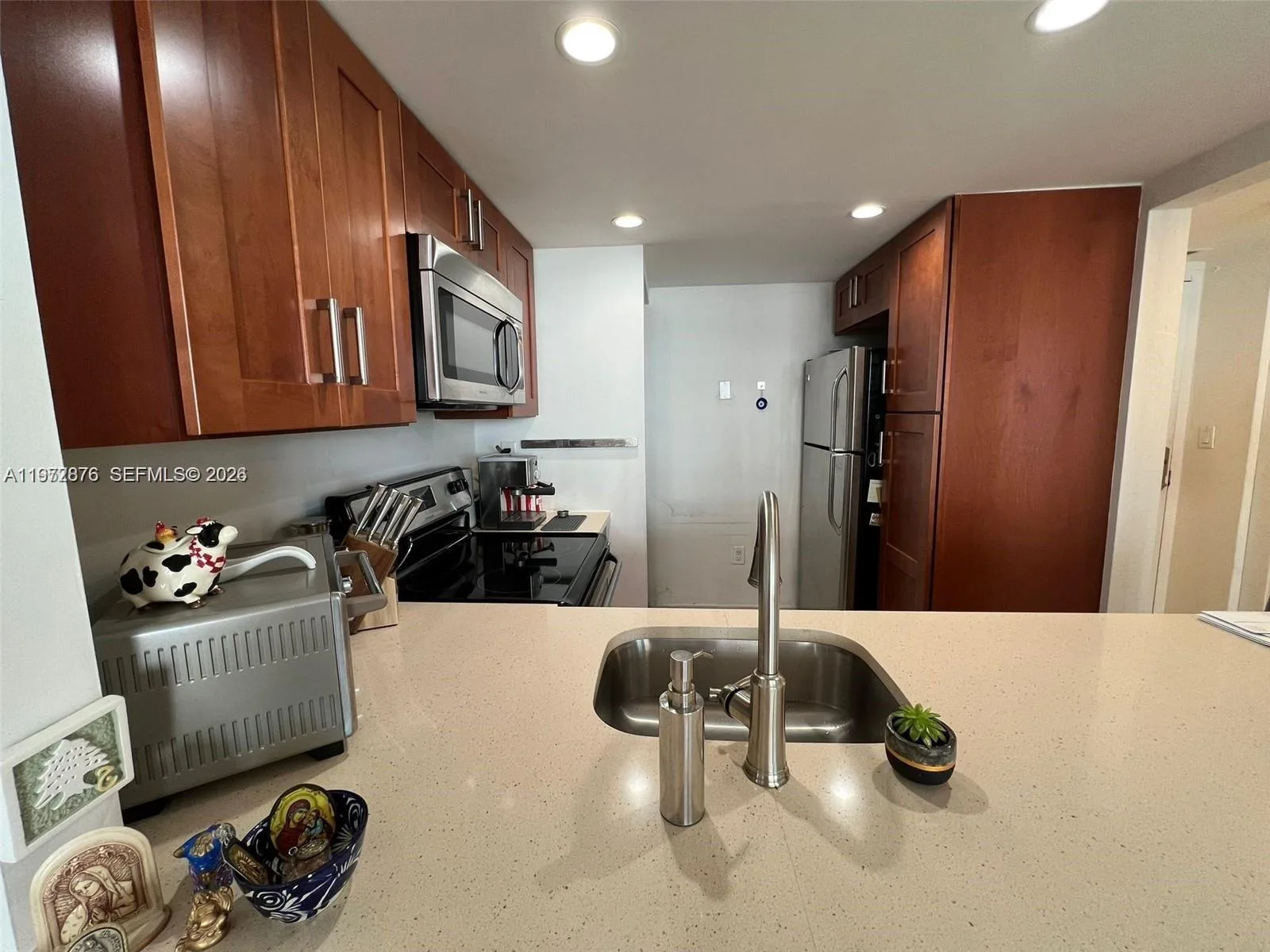 600 NE 36th St # 1909, Miami, FL 33137 photo 3