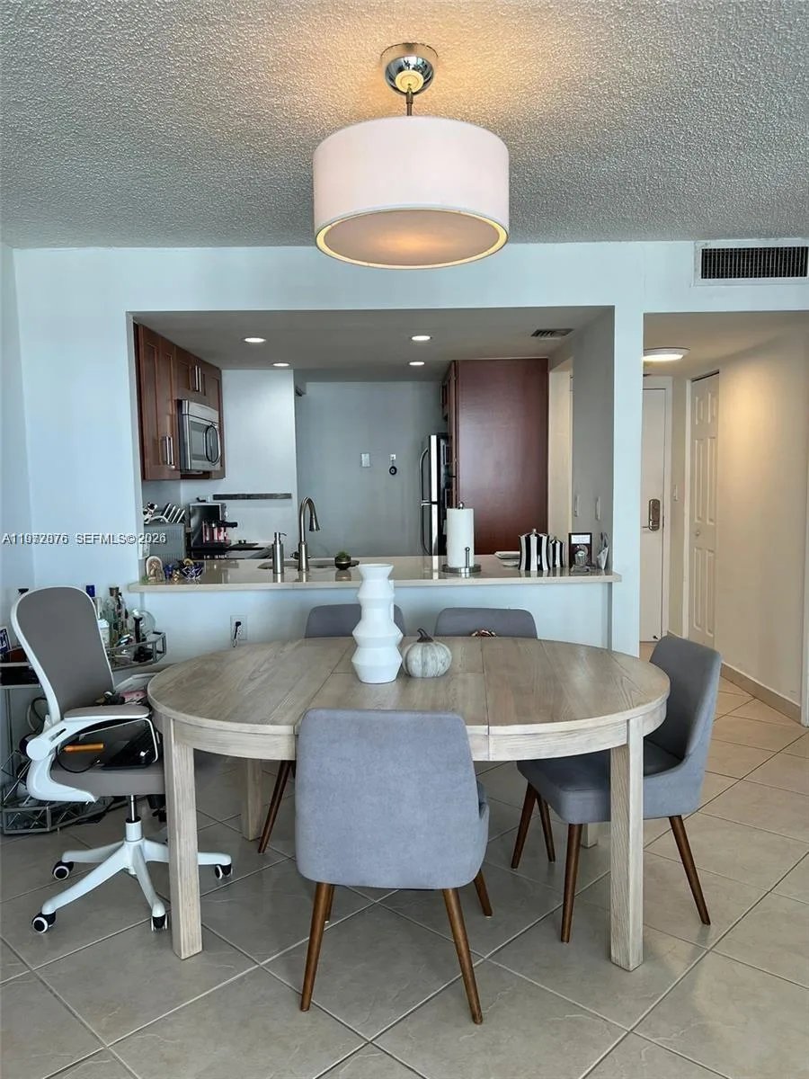 600 NE 36th St # 1909, Miami, FL 33137 photo 5