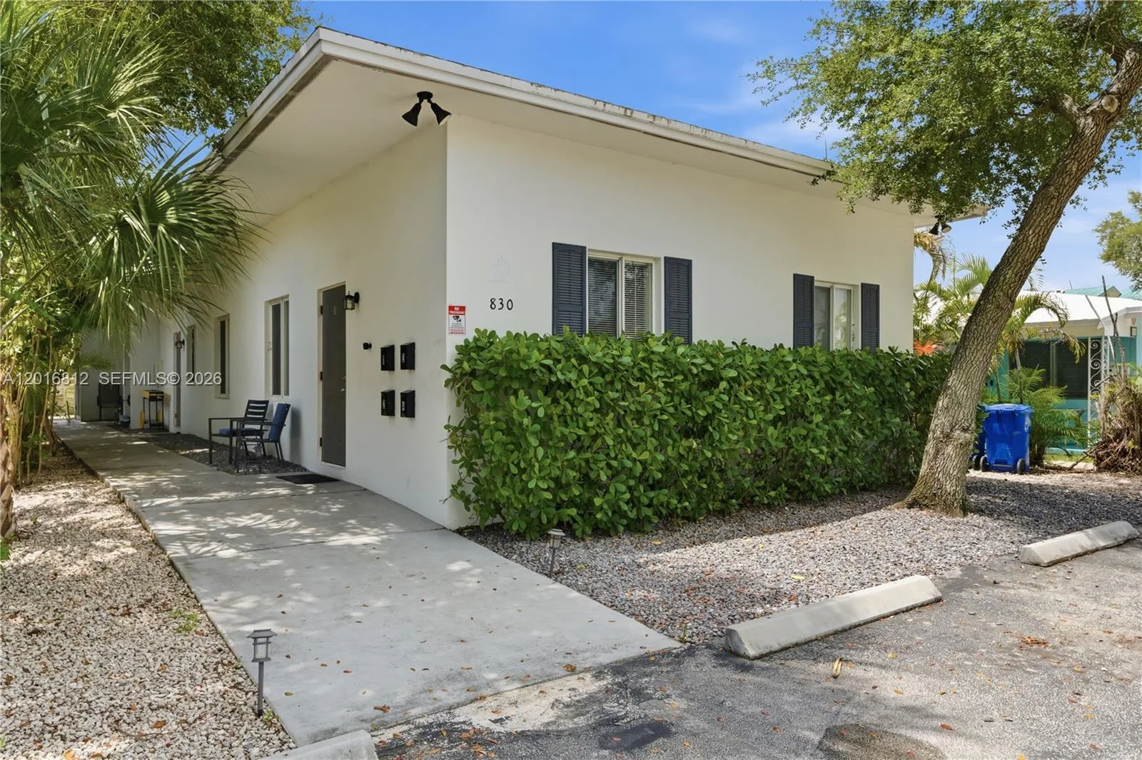 830 SE 14th St, Fort Lauderdale, FL 33316