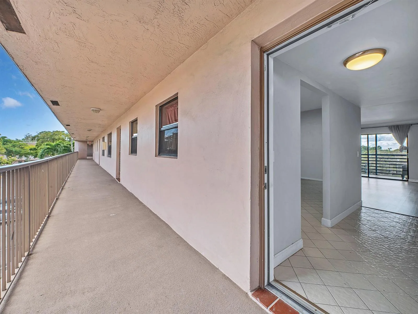 10466 Sunrise Lakes Boulevard # 312, Sunrise, FL 33322 photo 7